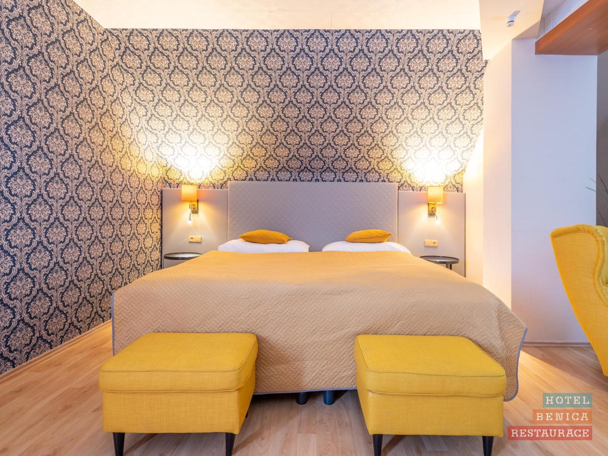 Hotel Benica Benesov  Kültér fotó