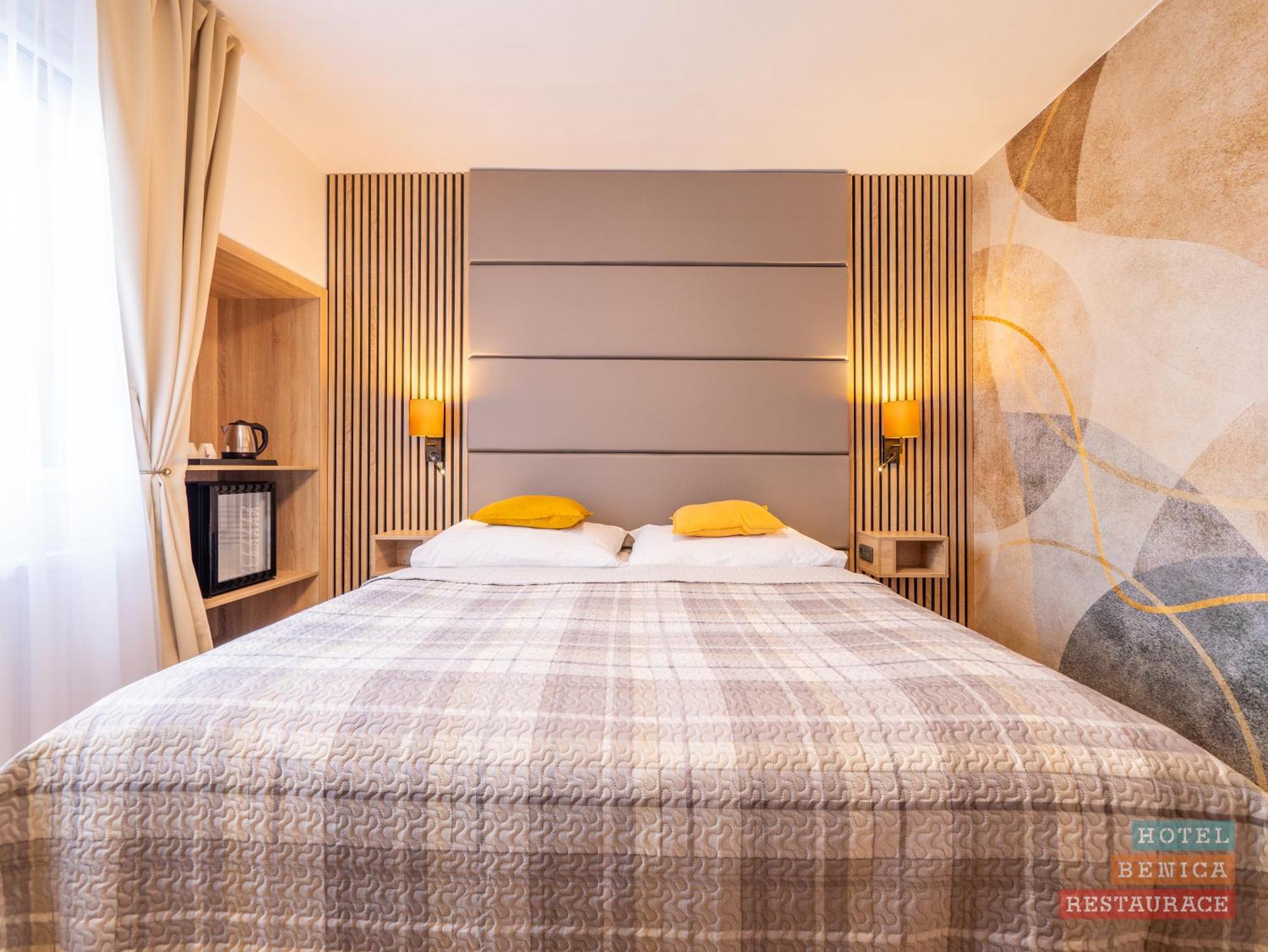 Hotel Benica Benesov  Kültér fotó